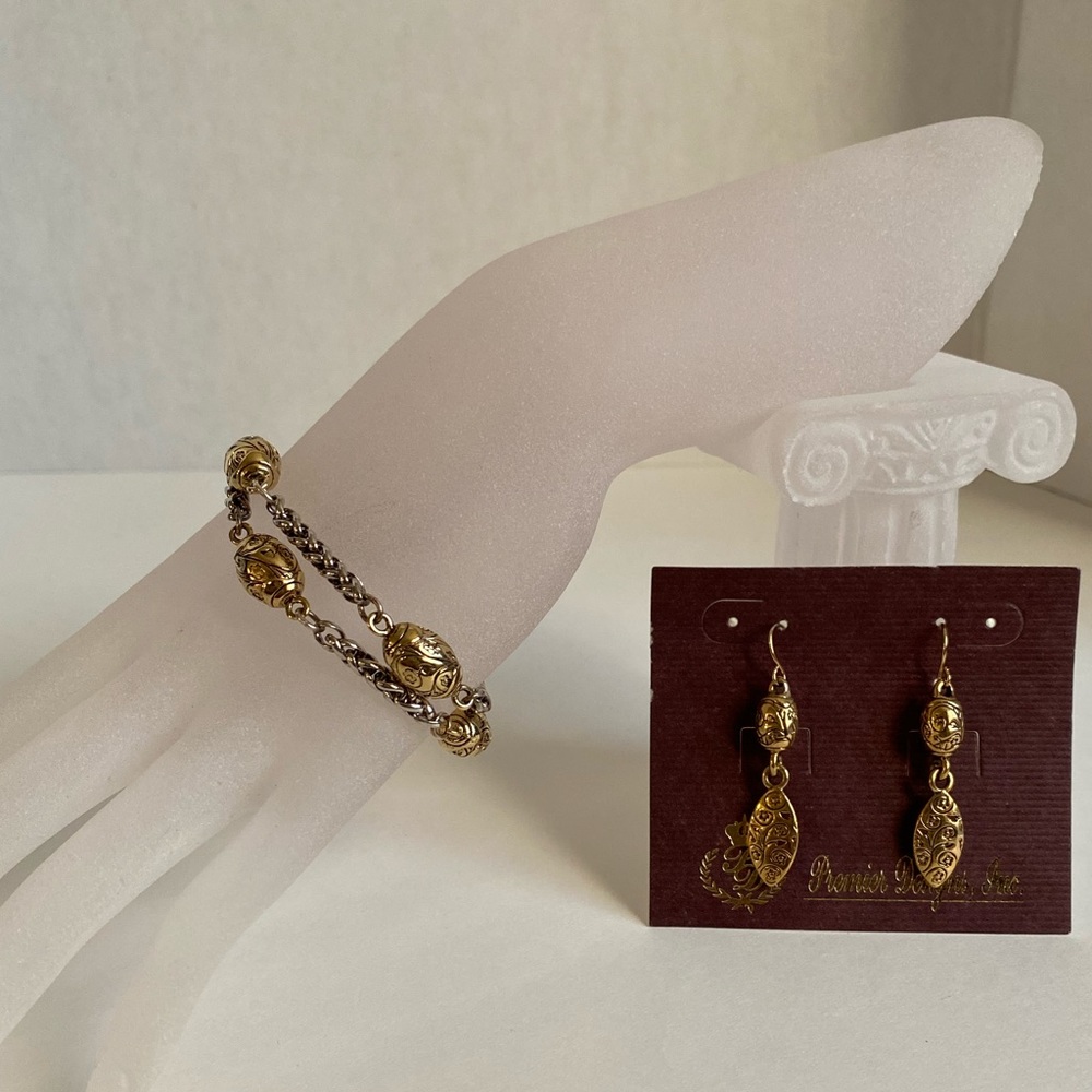 Premier Designs Filagree bracelet and earring set